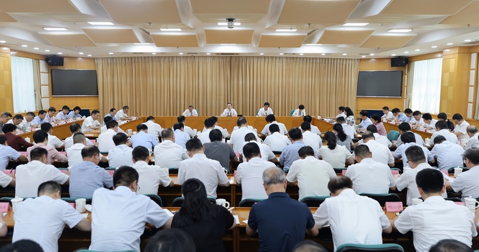 省纪委监委召开派驻机构纪检监察工作年中推进会